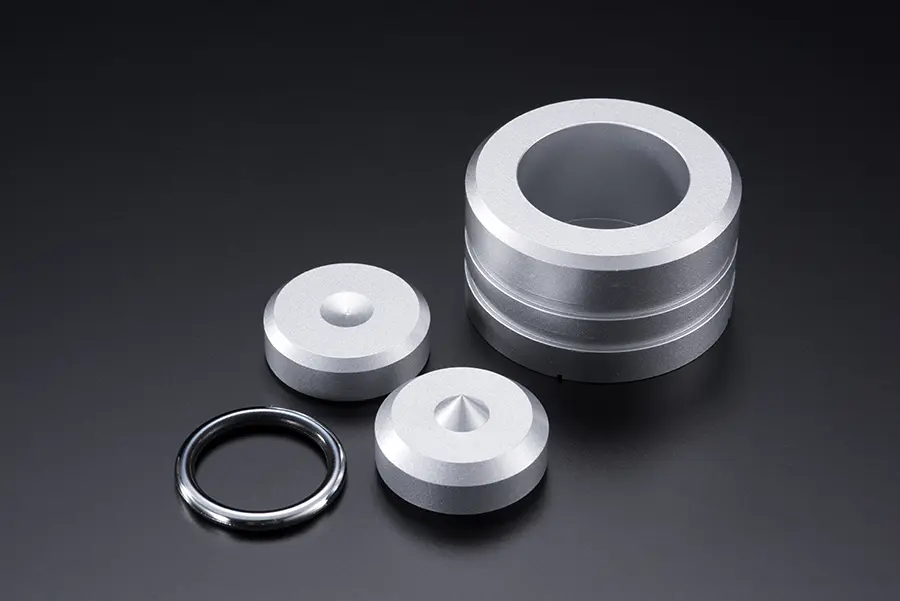 TiGLON インシュレーター木製カップ TZC-3 3個入 ティグロン その他オーディオ機器アクセサリー TiGLON - TZC-3（3個入り）（マグネシウムインシュレーター